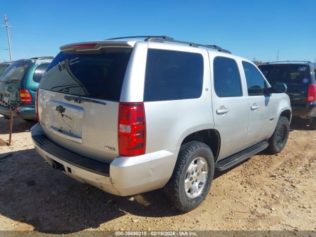 Photo 3 VIN: 1GNUCBE06AR292075 - CHEVROLET TAHOE 