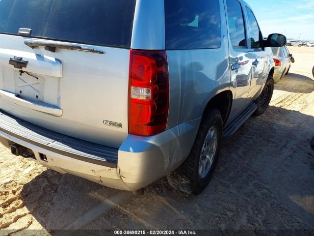 Photo 5 VIN: 1GNUCBE06AR292075 - CHEVROLET TAHOE 