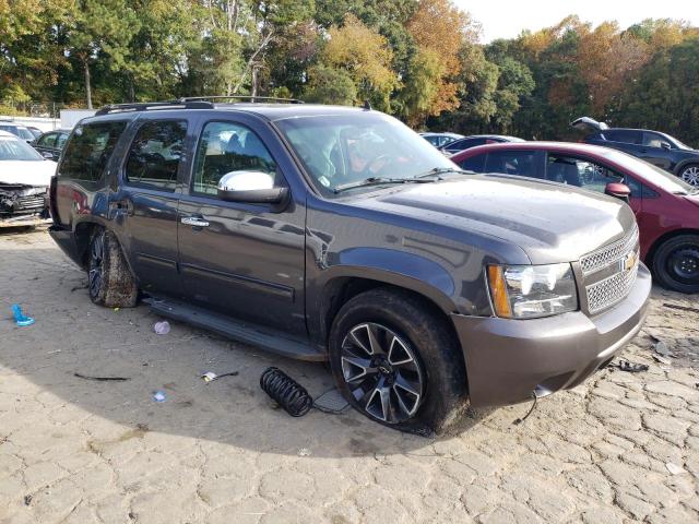 Photo 3 VIN: 1GNUCBE08AR197100 - CHEVROLET TAHOE 