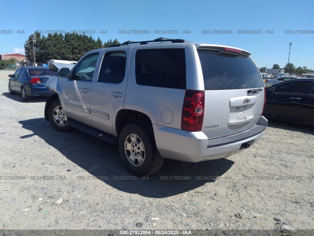 Photo 2 VIN: 1GNUCBE09AR117724 - CHEVROLET TAHOE 