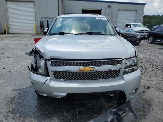 Photo 4 VIN: 1GNUCCE06AR147740 - CHEVROLET TAHOE 