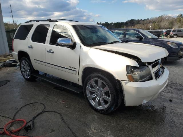 Photo 3 VIN: 1GNUCCE07AR101494 - CHEVROLET TAHOE 