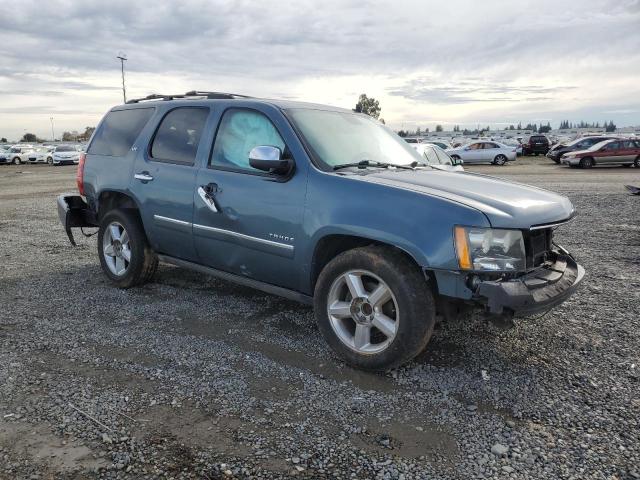 Photo 3 VIN: 1GNUCCE0XAR197623 - CHEVROLET TAHOE 