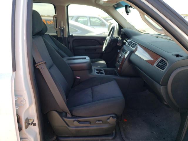 Photo 4 VIN: 1GNUCHE02AR173264 - CHEVROLET SUBURBAN C 