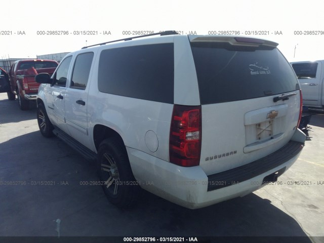 Photo 2 VIN: 1GNUCHE04AR200691 - CHEVROLET SUBURBAN 