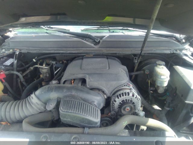 Photo 9 VIN: 1GNUCJE03AR149675 - CHEVROLET SUBURBAN 1500 