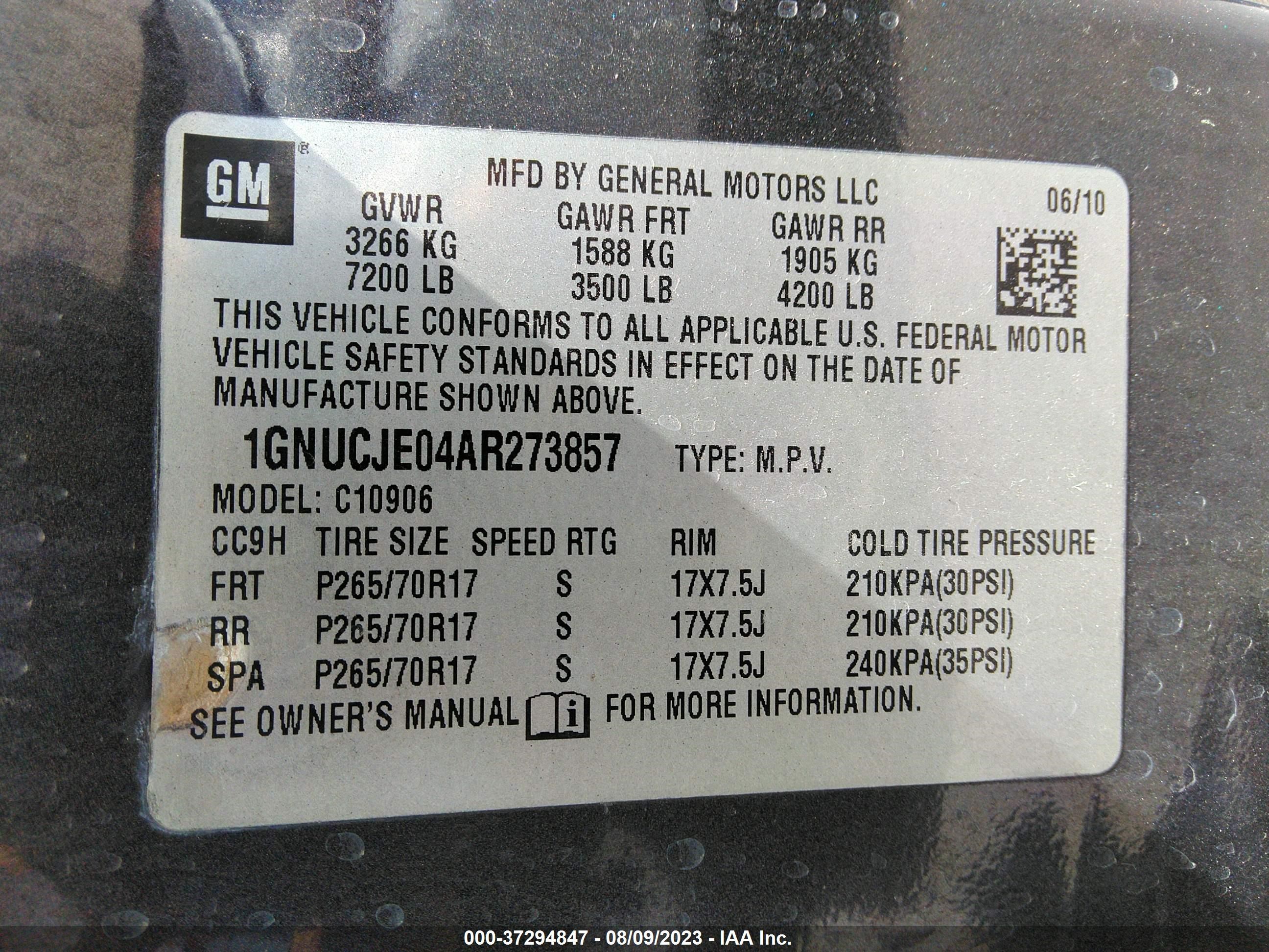 Photo 8 VIN: 1GNUCJE04AR273857 - CHEVROLET SUBURBAN 