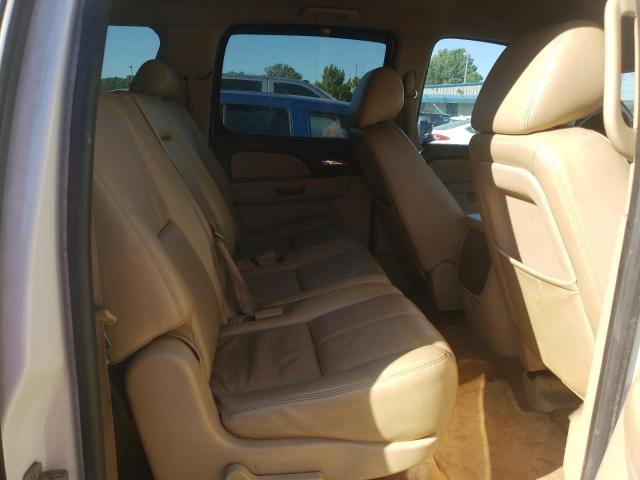 Photo 5 VIN: 1GNUCJE06AR230010 - CHEVROLET SUBURBAN C 