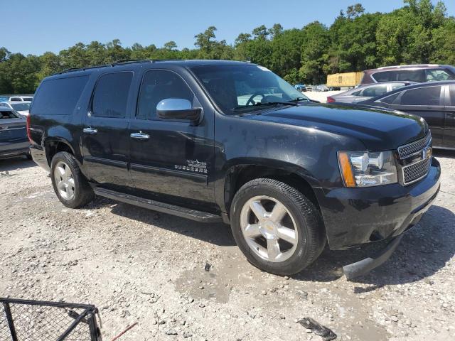 Photo 3 VIN: 1GNUCJE09AR202802 - CHEVROLET SUBURBAN 