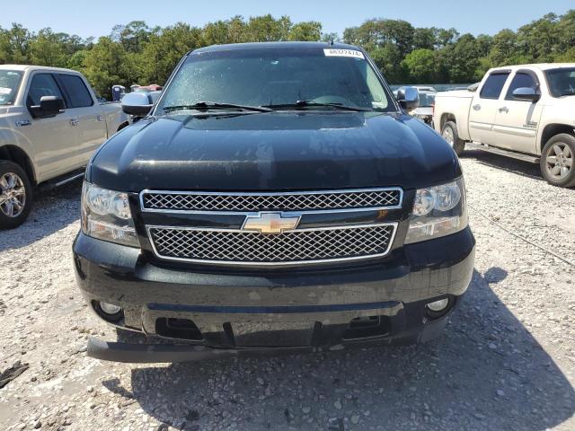 Photo 4 VIN: 1GNUCJE09AR202802 - CHEVROLET SUBURBAN 