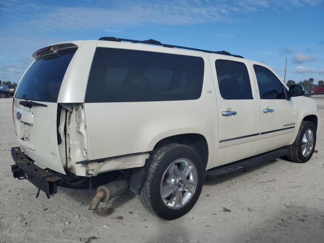 Photo 2 VIN: 1GNUCKE03AR145230 - CHEVROLET SUBURBAN C 