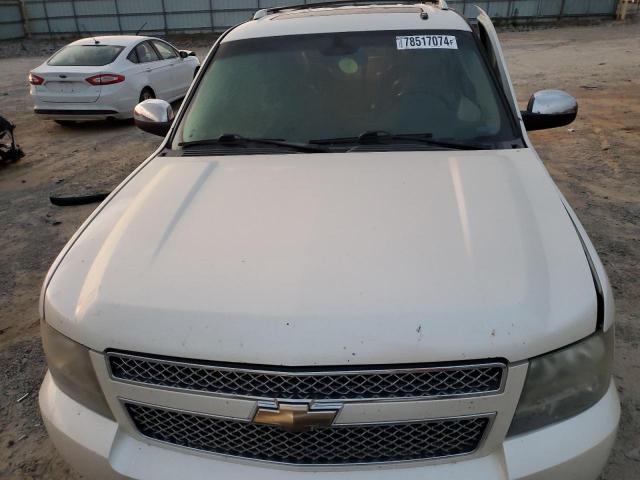 Photo 11 VIN: 1GNUCKE09AR245753 - CHEVROLET SUBURBAN C 