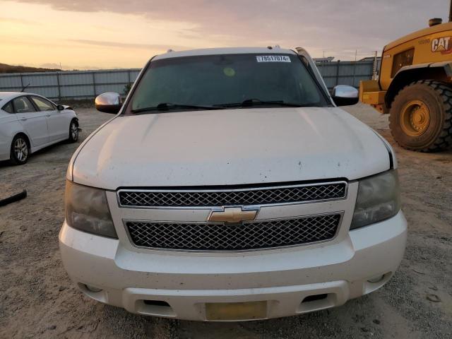 Photo 4 VIN: 1GNUCKE09AR245753 - CHEVROLET SUBURBAN C 