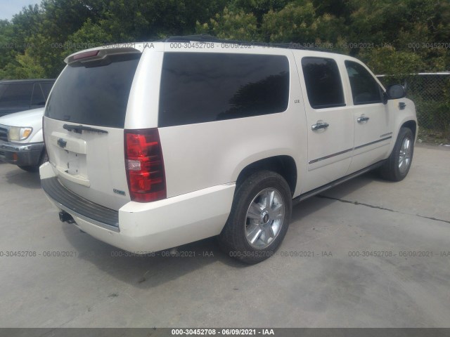 Photo 3 VIN: 1GNUCKE0XAR185711 - CHEVROLET SUBURBAN 