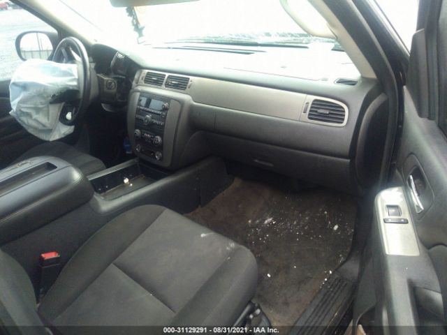 Photo 4 VIN: 1GNUKAE00AR245301 - CHEVROLET TAHOE 