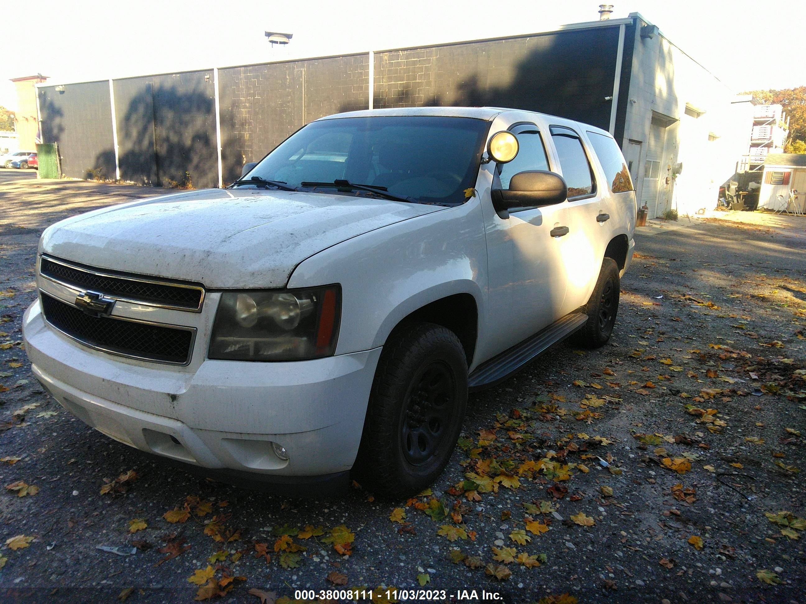 Photo 1 VIN: 1GNUKAE00AR280176 - CHEVROLET TAHOE 