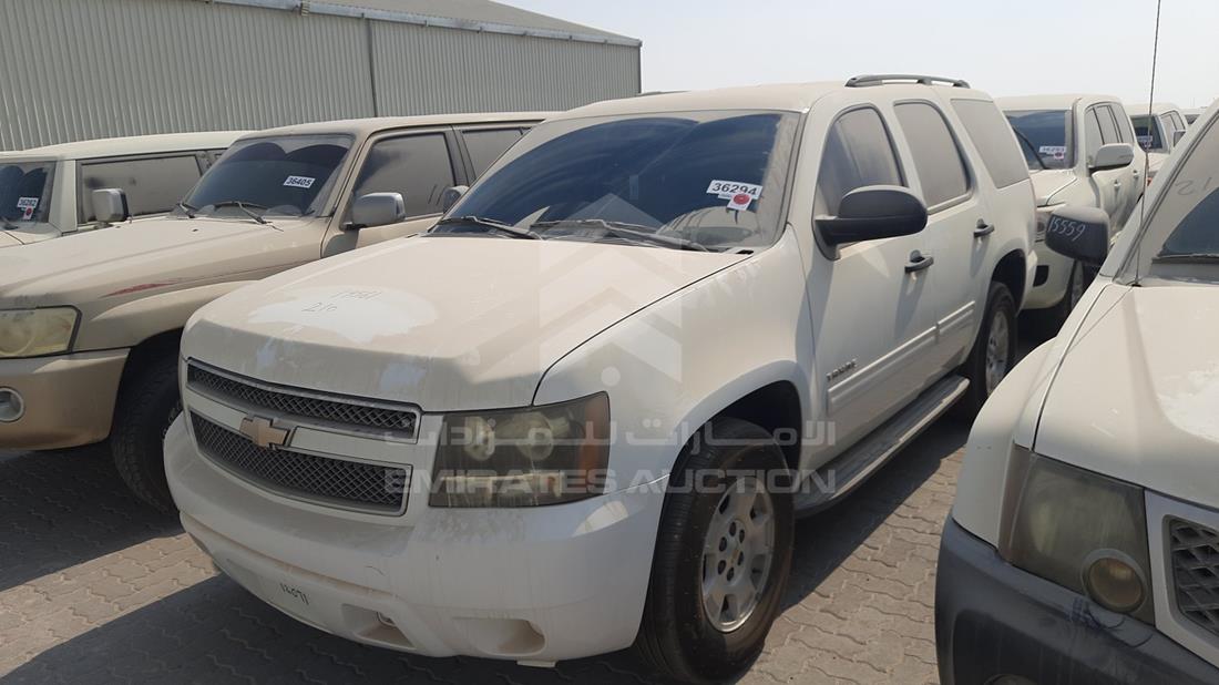 Photo 3 VIN: 1GNUKAE03AR251545 - CHEVROLET TAHOE 