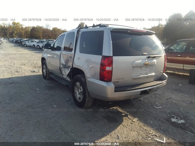 Photo 2 VIN: 1GNUKAE04AR184647 - CHEVROLET TAHOE 