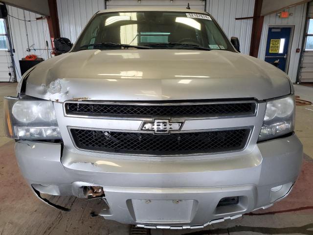 Photo 4 VIN: 1GNUKAE0XAR178013 - CHEVROLET TAHOE 