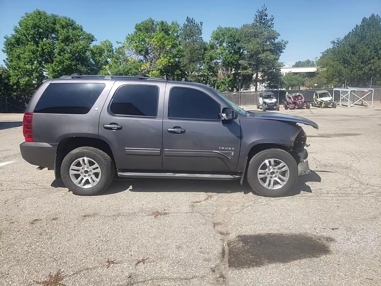 Photo 10 VIN: 1GNUKBE02AR152690 - CHEVROLET TAHOE K150 