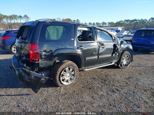 Photo 3 VIN: 1GNUKBE05AR266425 - CHEVROLET TAHOE 