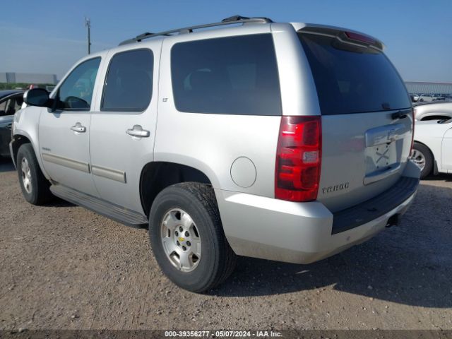 Photo 2 VIN: 1GNUKBE05AR280597 - CHEVROLET TAHOE 