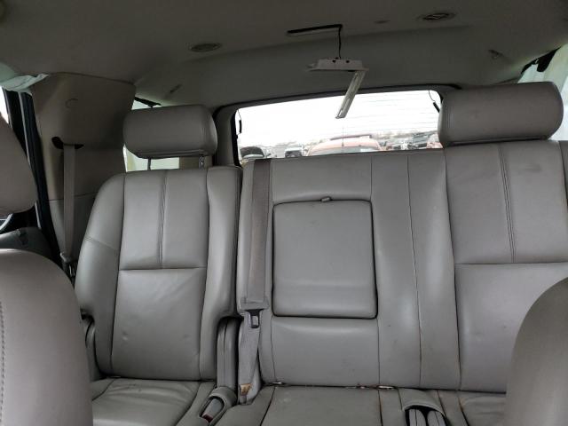 Photo 9 VIN: 1GNUKBE06AR205035 - CHEVROLET TAHOE K150 