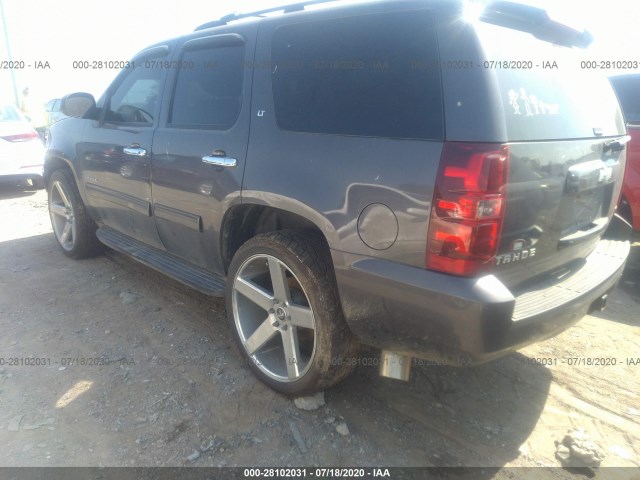 Photo 2 VIN: 1GNUKBE06AR258804 - CHEVROLET TAHOE 