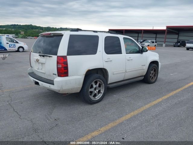 Photo 3 VIN: 1GNUKBE07AR165080 - CHEVROLET TAHOE 