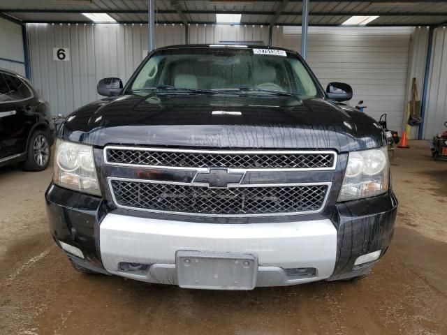 Photo 4 VIN: 1GNUKBE07AR213547 - CHEVROLET TAHOE 