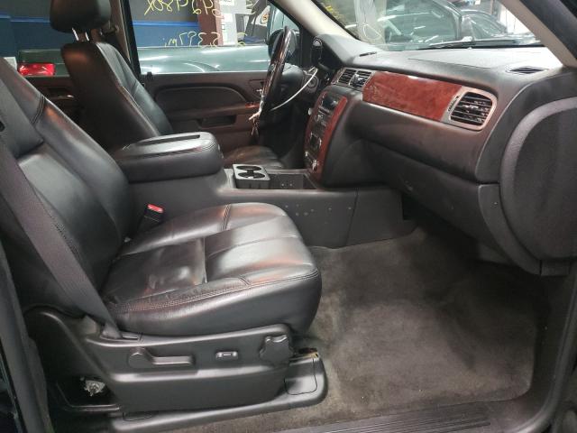 Photo 4 VIN: 1GNUKBE09AR216238 - CHEVROLET TAHOE K150 