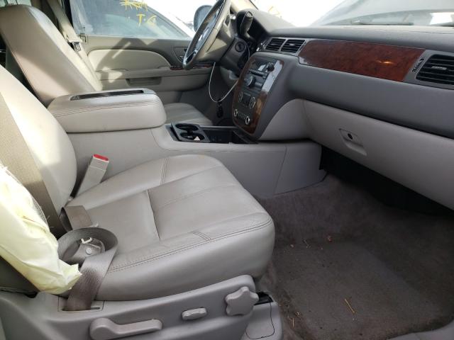 Photo 4 VIN: 1GNUKBE09AR263642 - CHEVROLET TAHOE K150 