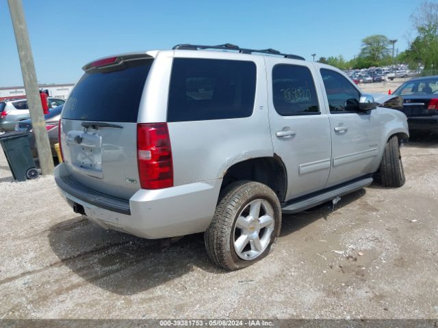 Photo 3 VIN: 1GNUKBE0XAR122482 - CHEVROLET TAHOE 