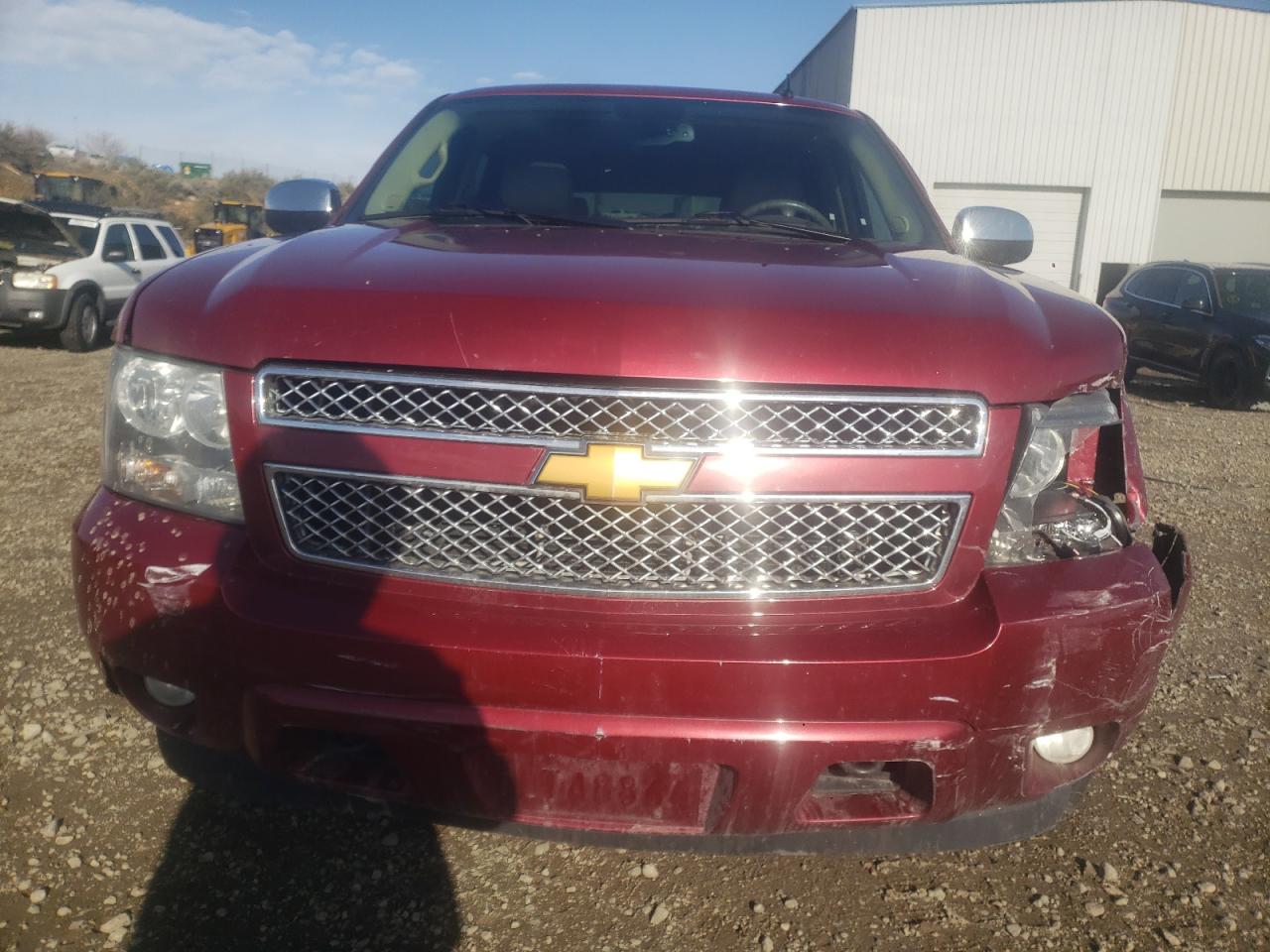 Photo 4 VIN: 1GNUKCE02AR201442 - CHEVROLET TAHOE 