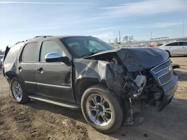 Photo 3 VIN: 1GNUKCE02AR223084 - CHEVROLET TAHOE 