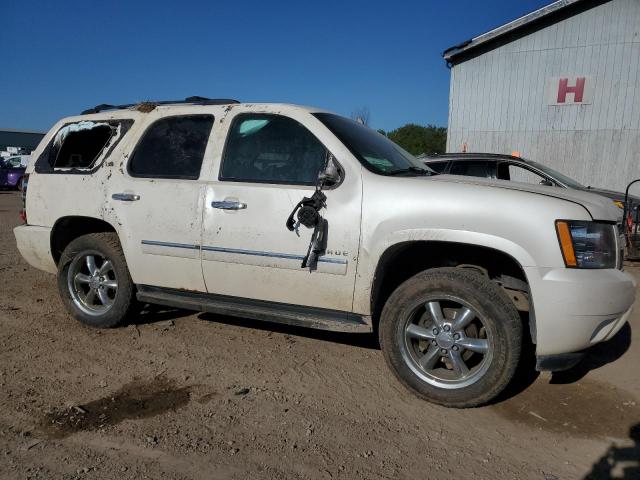 Photo 3 VIN: 1GNUKCE03AR115427 - CHEVROLET TAHOE 