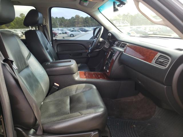 Photo 4 VIN: 1GNUKCE04AR274618 - CHEVROLET TAHOE K150 