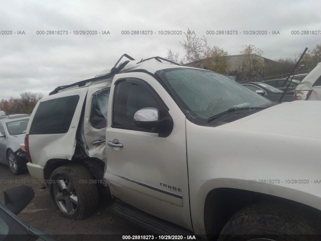 Photo 5 VIN: 1GNUKCE05AR277057 - CHEVROLET TAHOE 