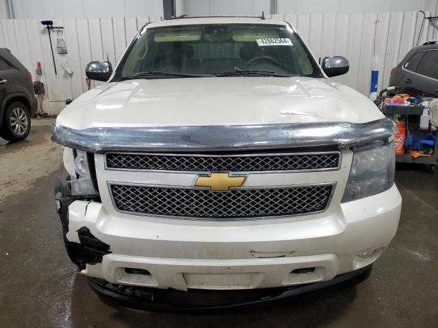 Photo 4 VIN: 1GNUKCE06AR112182 - CHEVROLET TAHOE K150 