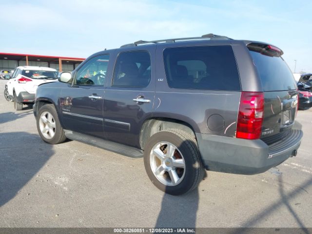 Photo 2 VIN: 1GNUKCE07AR107380 - CHEVROLET TAHOE 