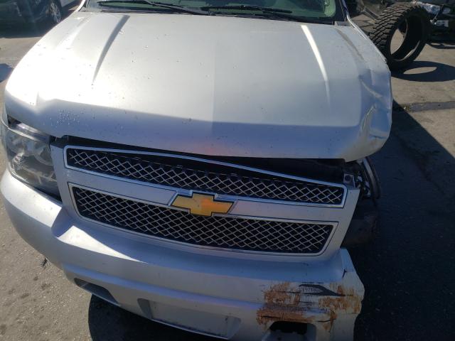 Photo 6 VIN: 1GNUKCE0XAR210096 - CHEVROLET TAHOE K150 