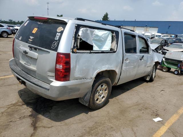 Photo 2 VIN: 1GNUKHE30AR232356 - CHEVROLET SUBURBAN K 