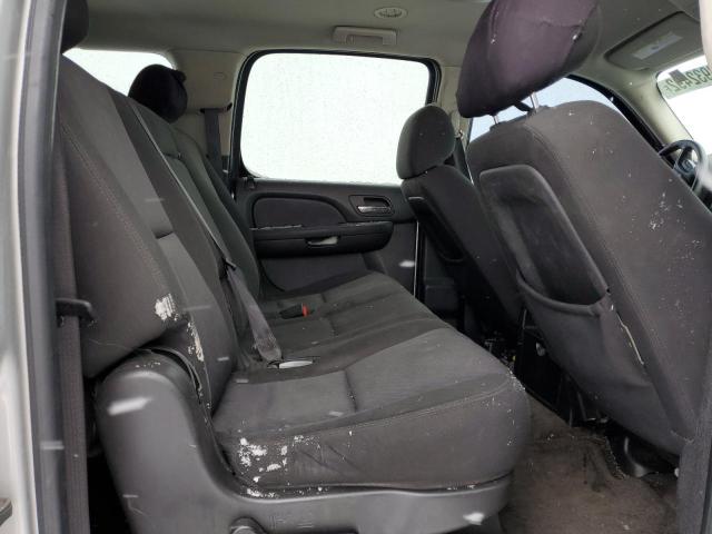 Photo 10 VIN: 1GNUKHE33AR261625 - CHEVROLET SUBURBAN K 