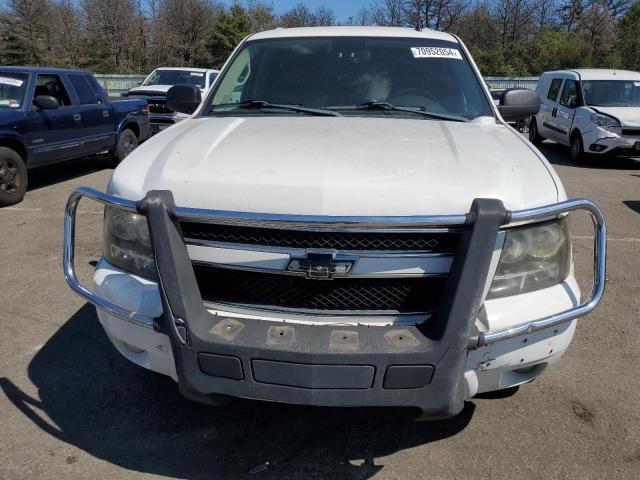 Photo 4 VIN: 1GNUKHE34AR172002 - CHEVROLET SUBURBAN K 