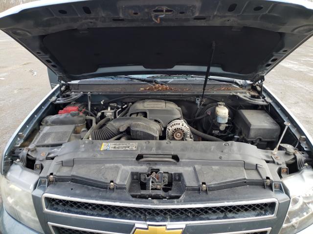 Photo 6 VIN: 1GNUKHE36AR211205 - CHEVROLET SUBURBAN K 