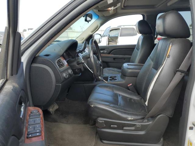 Photo 6 VIN: 1GNUKJE34AR136804 - CHEVROLET SUBURBAN K 