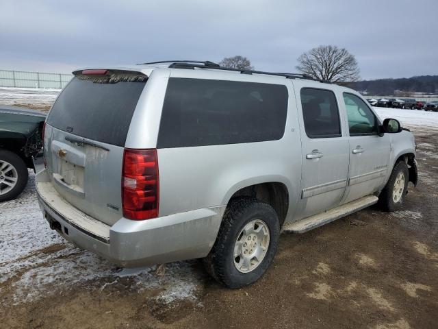 Photo 2 VIN: 1GNUKJE35AR111457 - CHEVROLET SUBURBAN K 