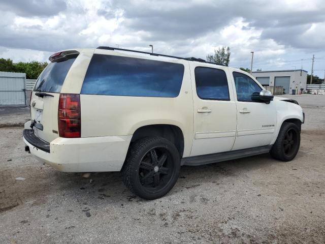 Photo 2 VIN: 1GNUKJE35AR132227 - CHEVROLET SUBURBAN K 