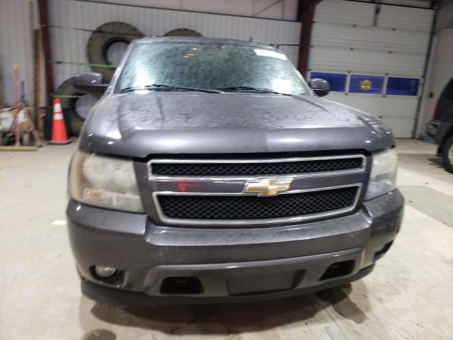 Photo 4 VIN: 1GNUKJE35AR207072 - CHEVROLET SUBURBAN K 