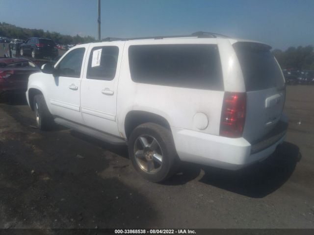 Photo 2 VIN: 1GNUKJE35AR235406 - CHEVROLET SUBURBAN 